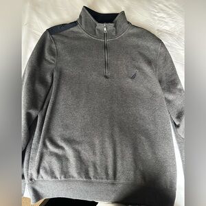 Men’s Nautica pullover size L